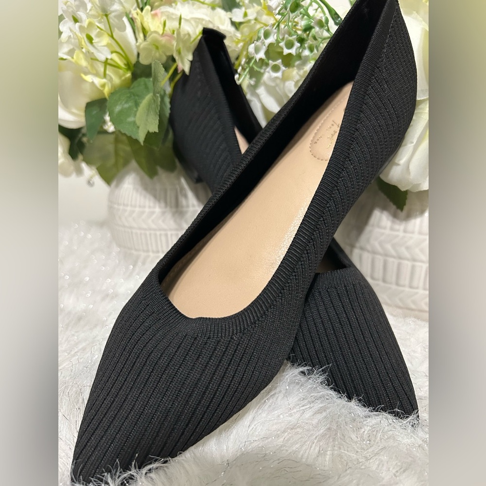 NEW C. Est. 1946, Size 10,, Black, Stretch Knit Flat Pumps Shoes
